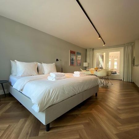 Studio 157, In De Stad Aan De Gracht Kampen Luaran gambar