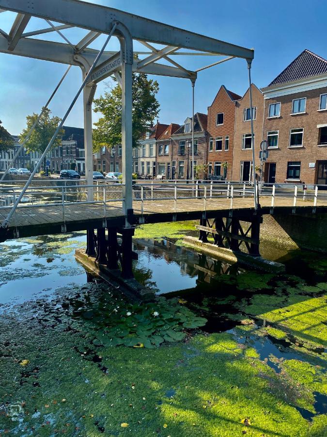 Studio 157, In De Stad Aan De Gracht Kampen Luaran gambar